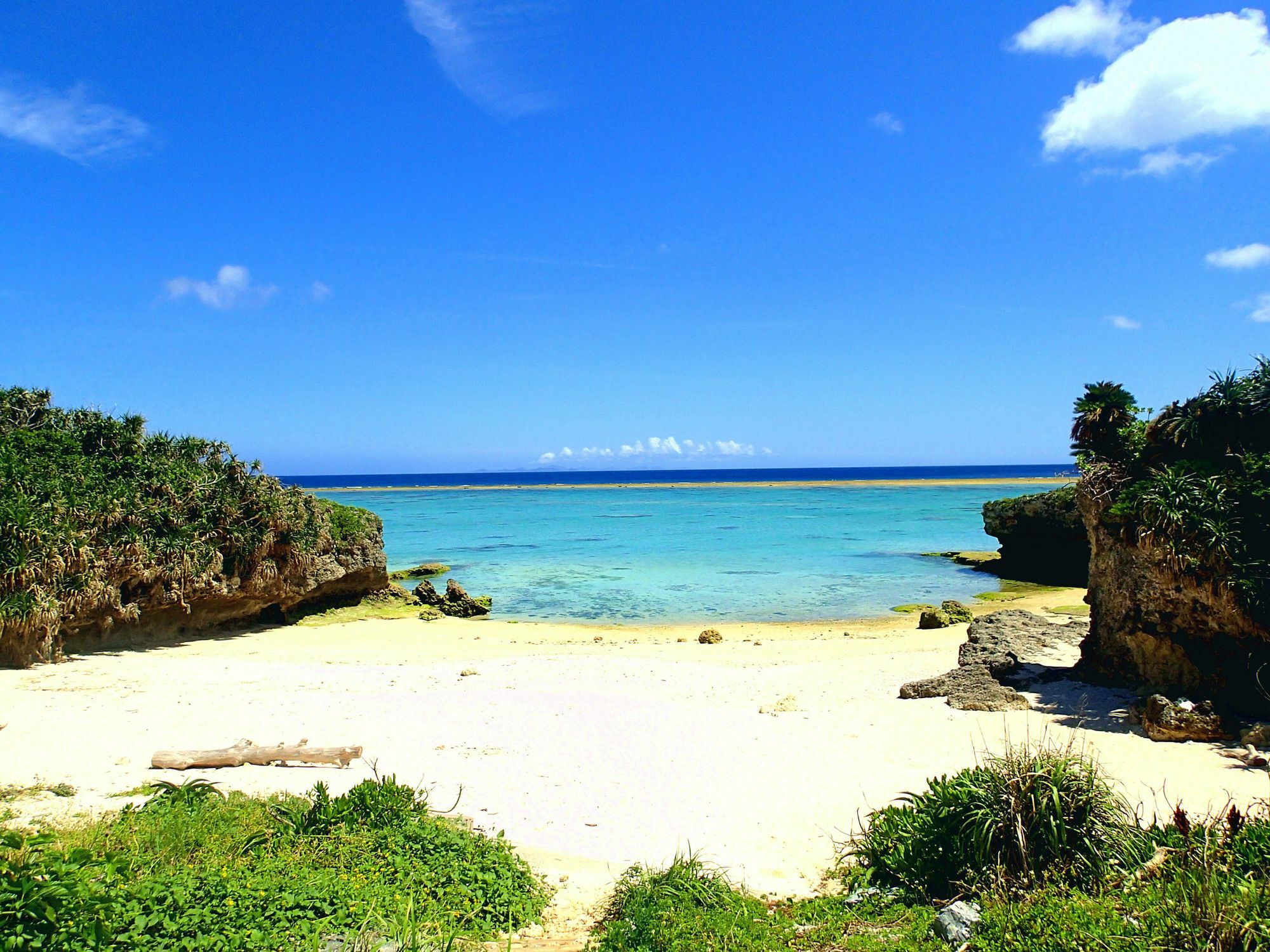 Готель Furaiso Okinawa Екстер'єр фото